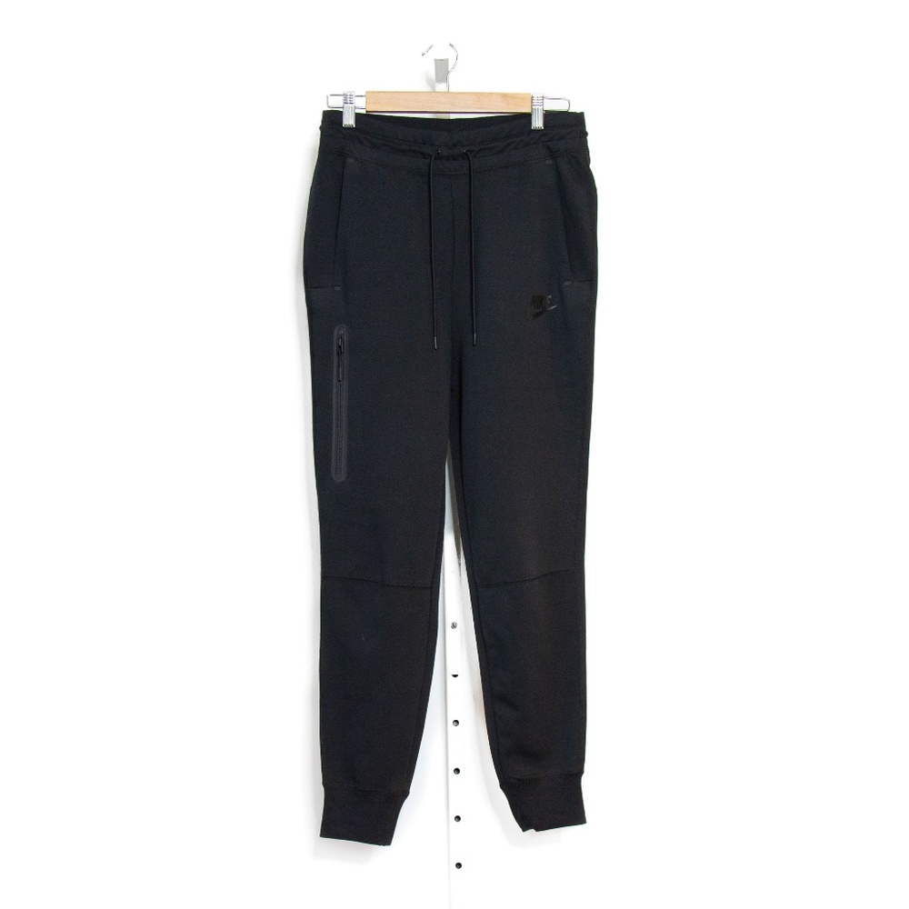 Nike Standard Fit Track Pants